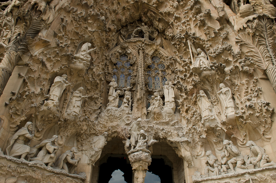 La Sagrada Familia church by Antoni Gaudí / DSC_6719