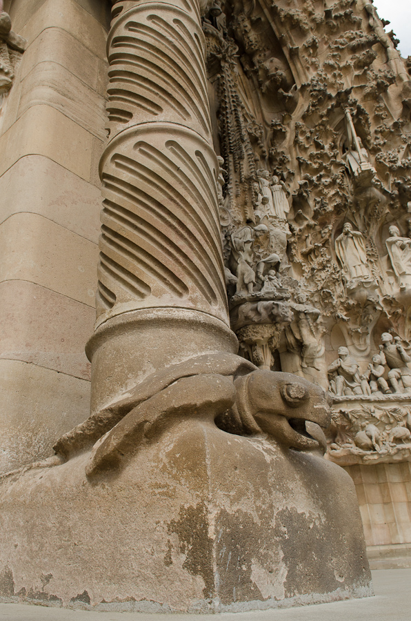 La Sagrada Familia church by Antoni Gaudí / DSC_6744