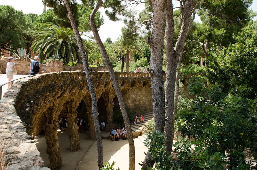 Parc Guell designed by architect Antoni Gaudí / DSC_6837