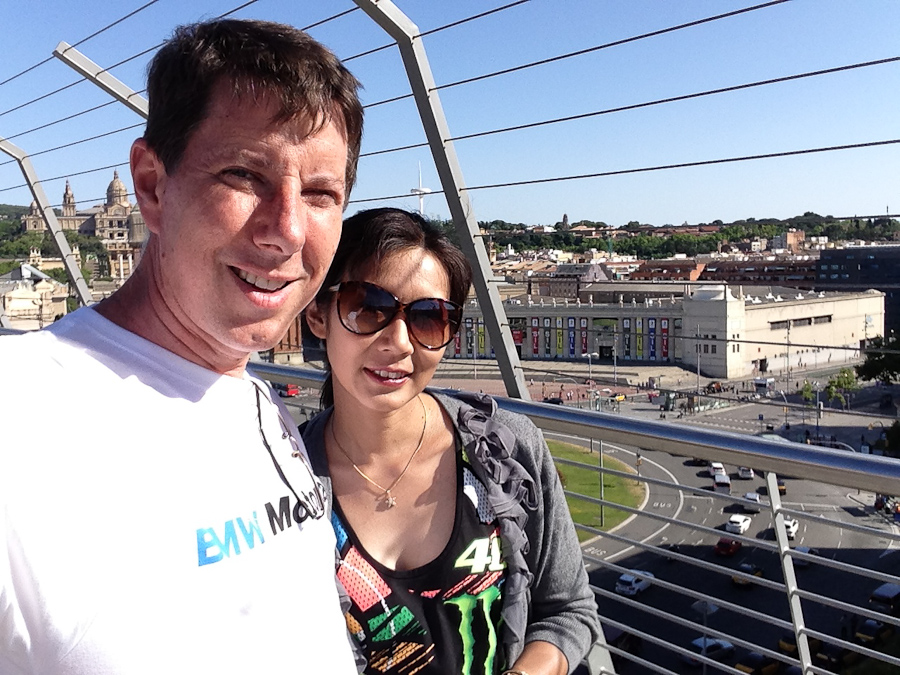 view from Placa de les Arenes a former bullfighting arena now shopping mall between Plaza de Espana and Joan Miro Park / IMG_1031