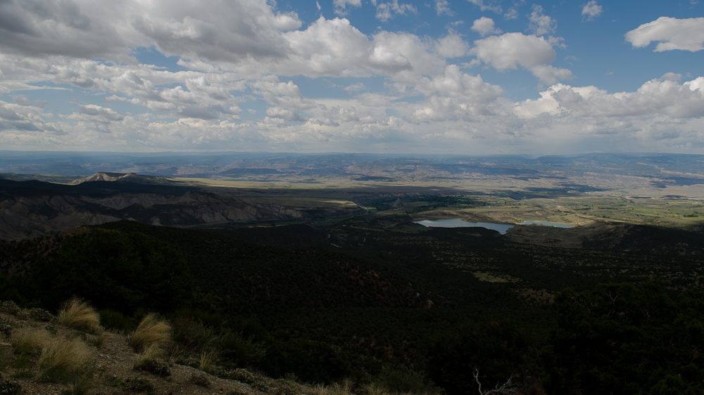 Looking into the valley from Lands End Road. / DSC_7048